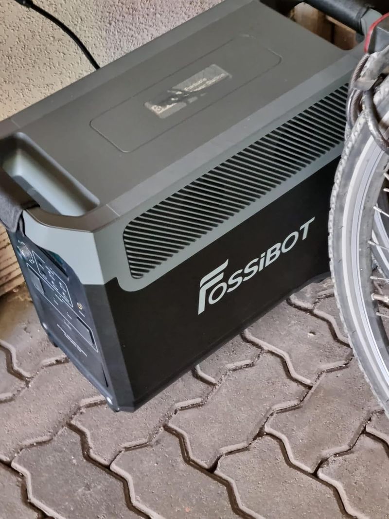 Fossibot F3600 Pro – Station électrique portable 3600W | Batterie LiFePO₄ 3840Wh