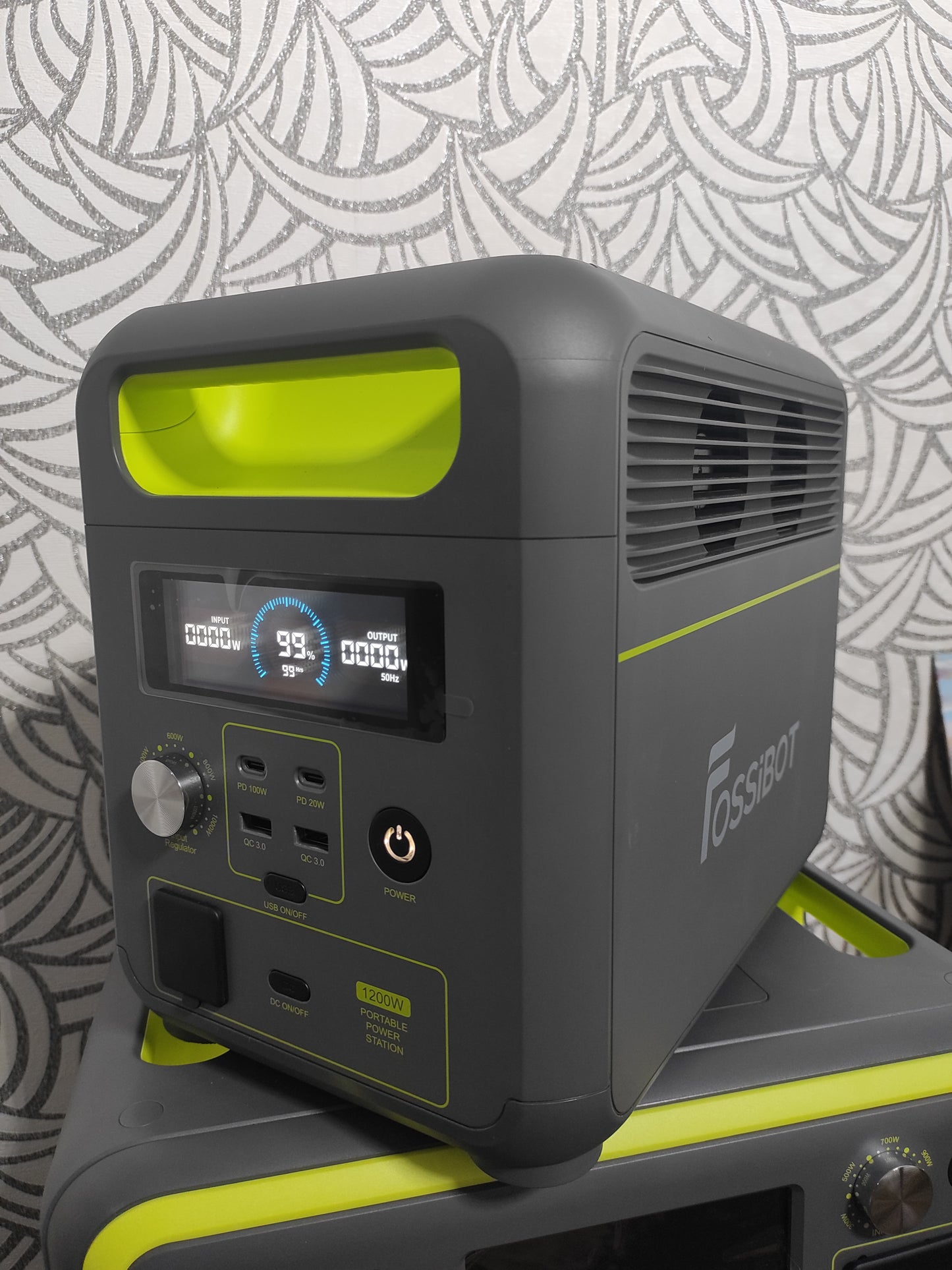 FOSSiBOT F1200 – Station électrique portable 1024 Wh | 1200 W LiFePO4